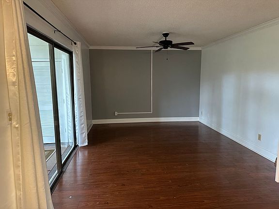 5th image of 302 Palm Coast Pkwy NE APT 102