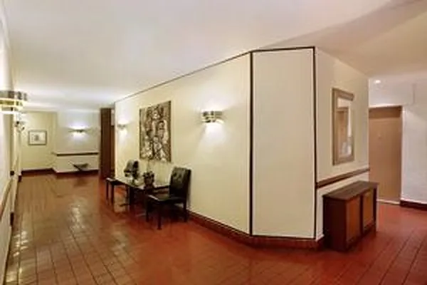 Sold by Douglas Elliman | media 14