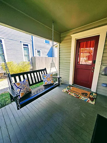 1026 Euclid St Photo 1