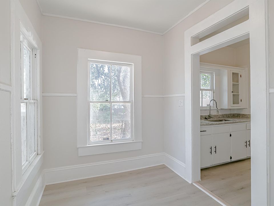 1155 New Saint Francis St 1, Mobile, AL 36604 Zillow
