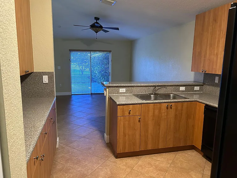 20929 SW 90th Pl — Photo 6