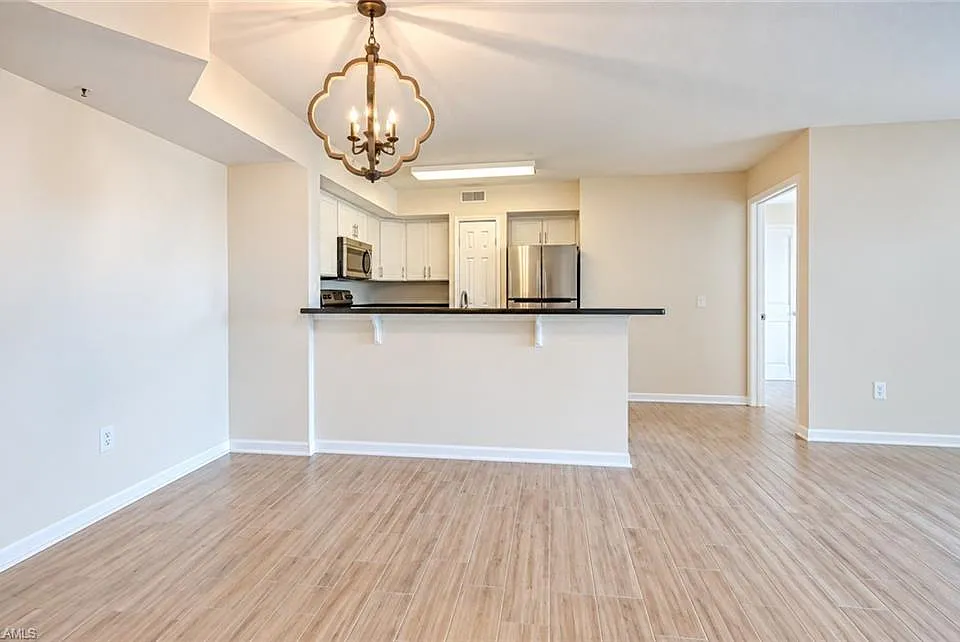 1180 Wildwood Lakes Blvd #105