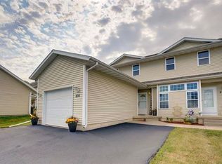 251 Talon Pl, Sun Prairie, WI 53590