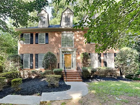 1302 Milstead Trce NE, Marietta, GA 30066