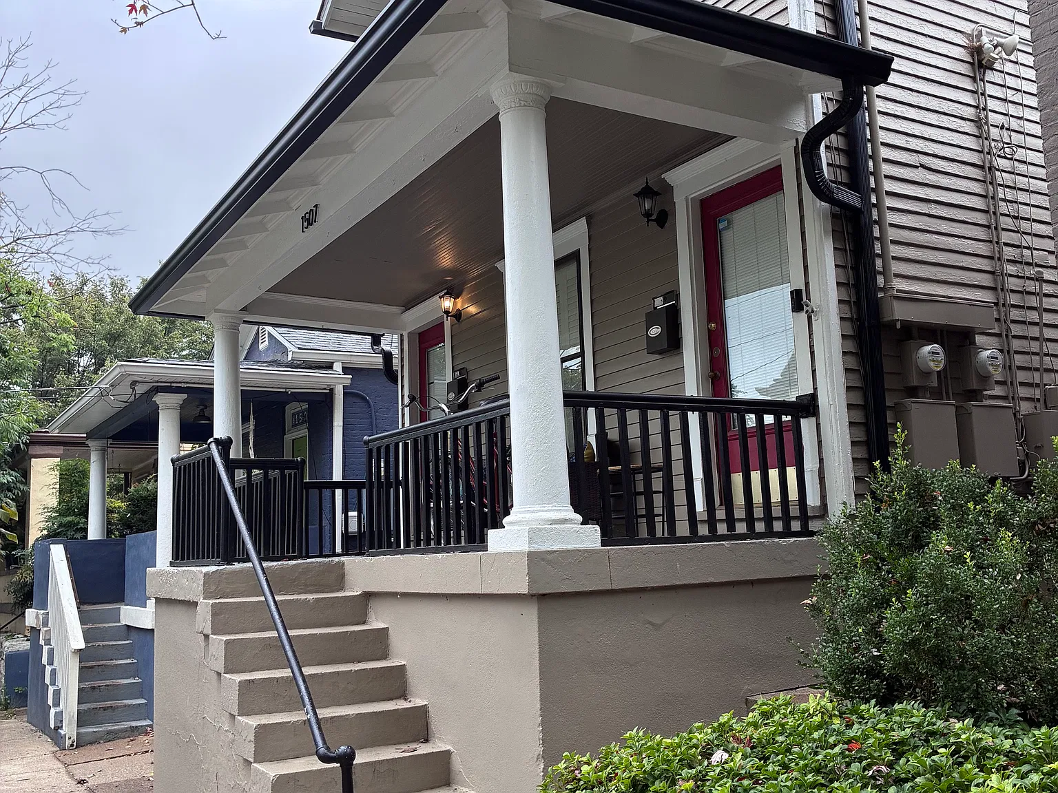 2 bed, 1000 sqft, $1,400 — Photo 3