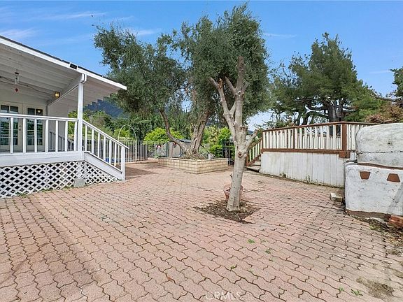 Entrance (Backyard)