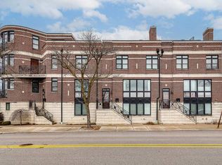 241 N Northwest Hwy, Park Ridge, IL 60068