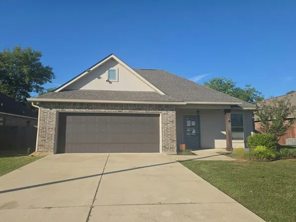 1136 Eli Conner Dr, Bossier City, LA 71112