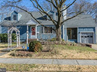 552 Maple Ave, Ewing, NJ 08618