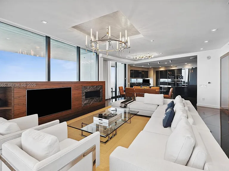 18555 Collins Ave #2601 — Photo 2