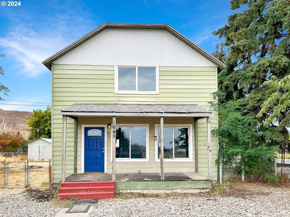 1645 14th St, Baker City, OR 97814