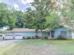 572 Gruene Rd, New Braunfels, TX 78130