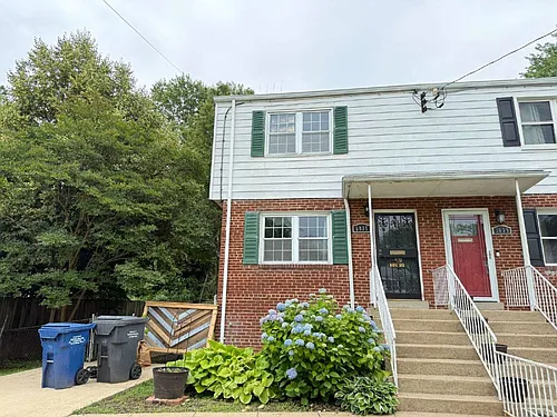5835 Mount Vernon Dr Photo 1
