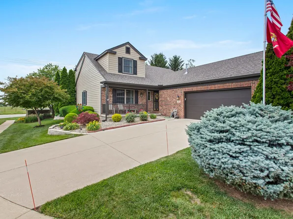 2910 Greystone Pl, Champaign, IL 61822