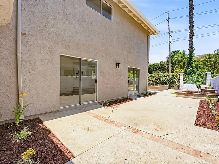 845 Woodcrest Ave — Photo 29