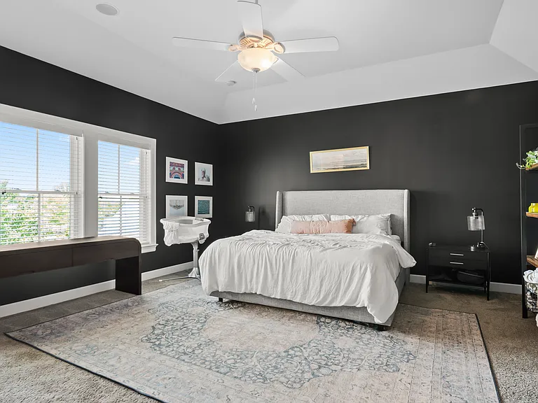 10420 Pagoda Way — Photo 12