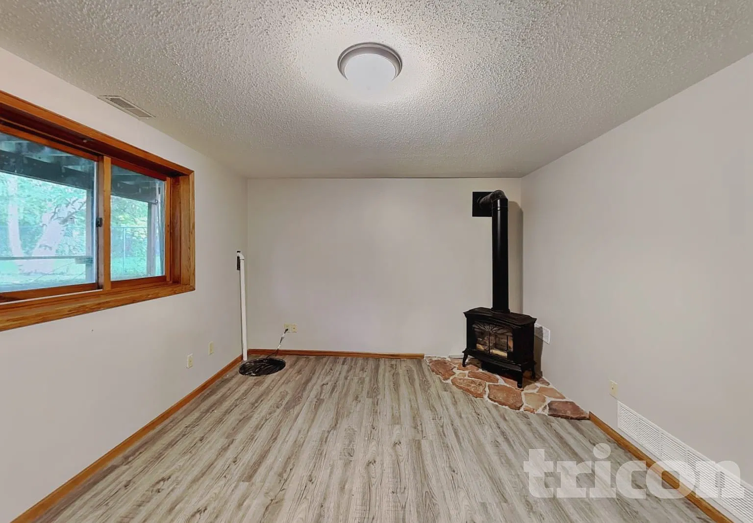831 3Rd Street SE Forest Lake MN — Photo 2