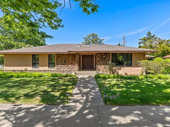 1056 Parkhill St, Colusa, CA 95932