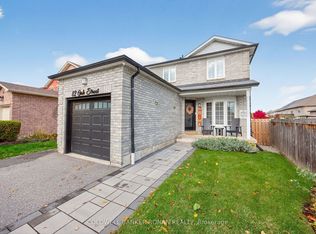 82 Oak St, New Tecumseth, ON L9R 1P3