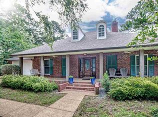 206 Woodrun Cv, Ridgeland, MS 39157