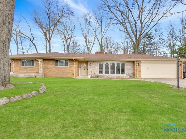 2316 Lynn Park Dr, Toledo, OH 43615
