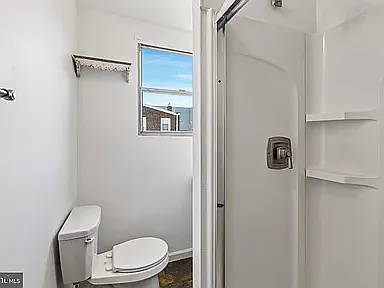 439 Lemonte St #2 — Photo 16