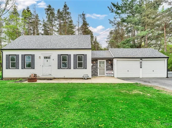 11965 Clinton St, Alden, NY 14004