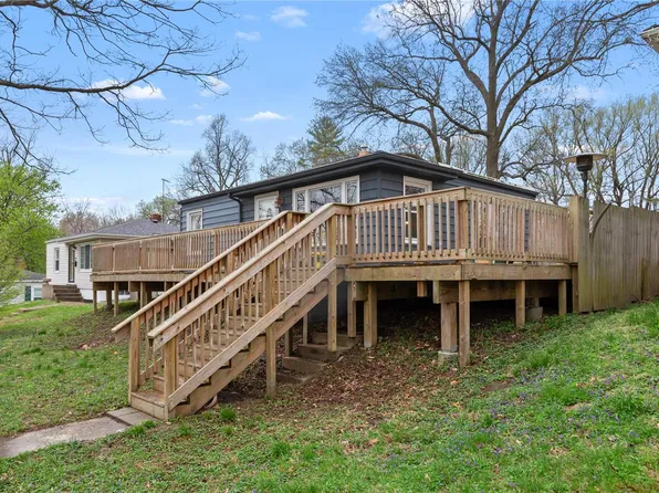 223 Adams St, Edwardsville, IL 62025