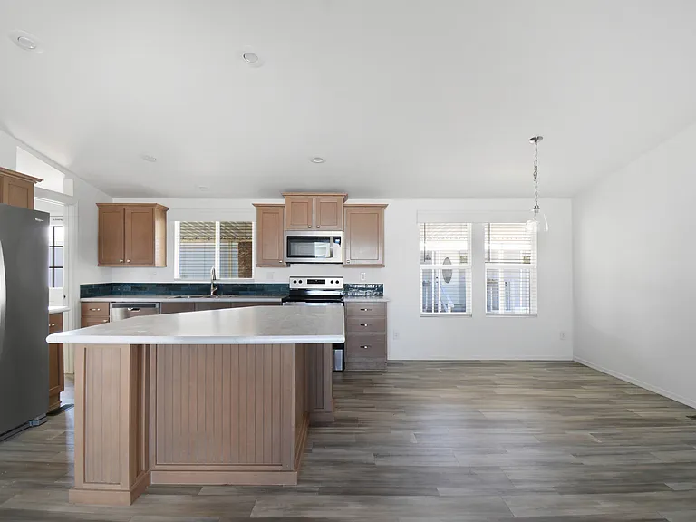 Paradise Groves Manufactured Home Community — Photo 43