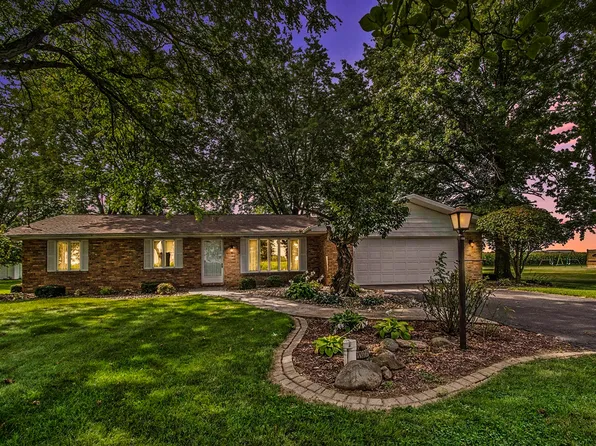 26170 County Road 50, Nappanee, IN 46550