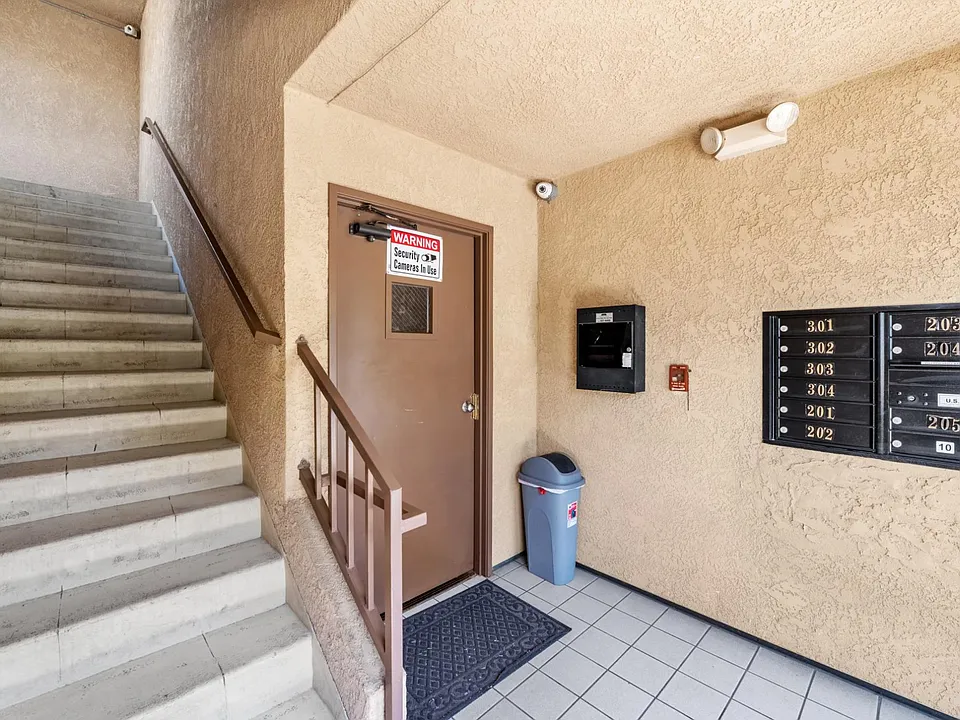 7049 Flight Ave #204