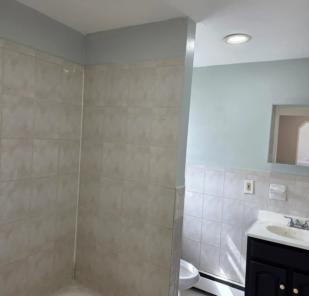 2 bed, $1,895 — Photo 3