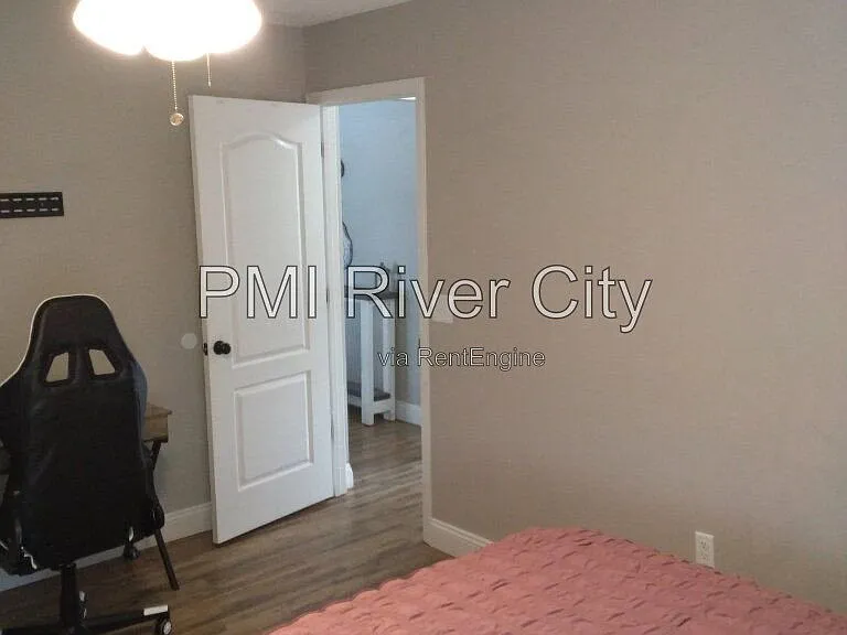 2320 Locustwood Ct — Photo 26