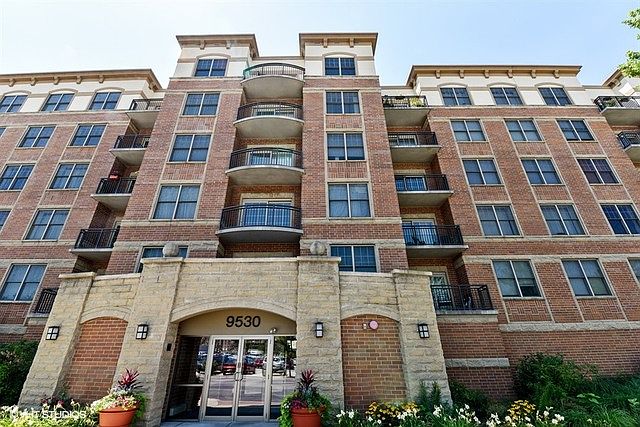 1st image of 9530 S Cook Ave Unit 305