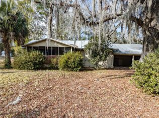 1000 Bedell Ave, Woodbine, GA 31569