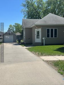 417 W 12th St, Grand Island, NE, 68801