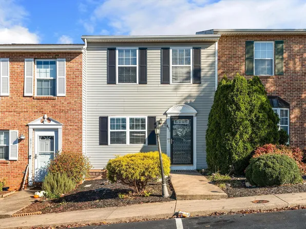 893 Northfield Ct, Harrisonburg, VA 22802