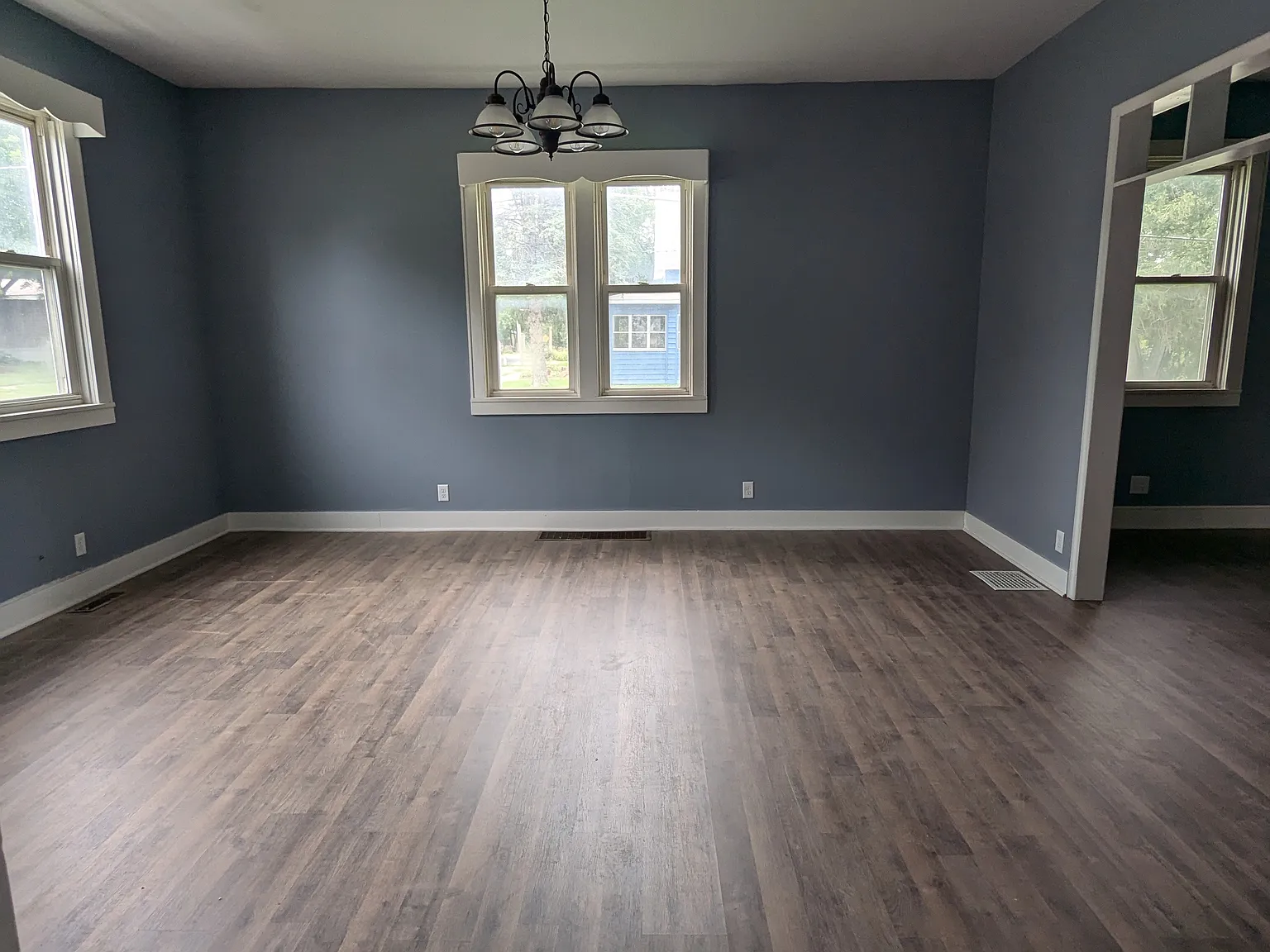 3 bed, 1902 sqft, $1,750 — Photo 4
