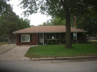 824 N Doyle St, Garden Plain, KS 67050