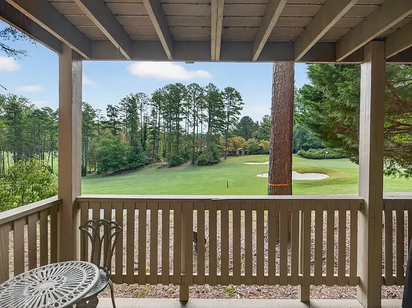 400-1 Captains Walk Cir, Salem, SC 29676