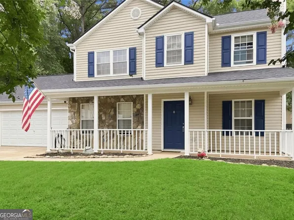 900 Willow Springs Ct, Loganville, GA 30052