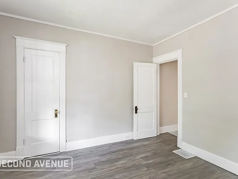 1847 W Kentucky St — Photo 18