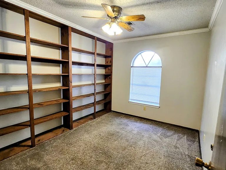 3002 Haddock Dr — Photo 7