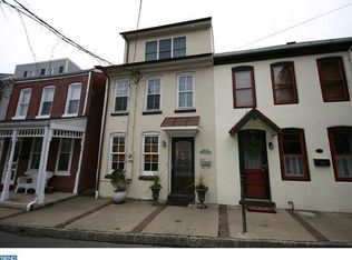 53 Lambert Ln, Lambertville, NJ 08530