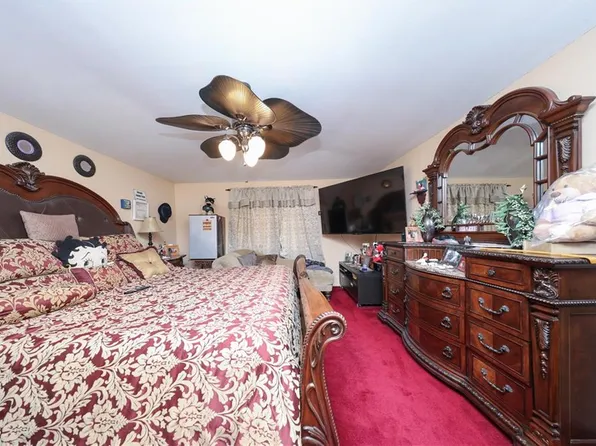 32 Belair Lane image 24 of 37