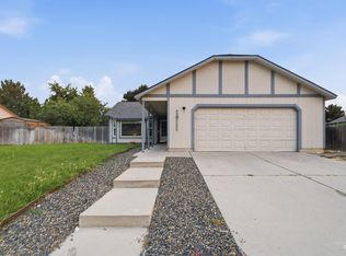 1911 W Tracy Ct, Meridian, ID 83646