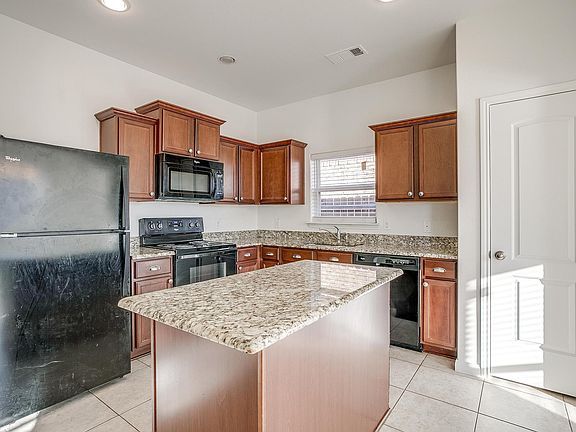 5th image of 13217 Sydney Harbour Dr