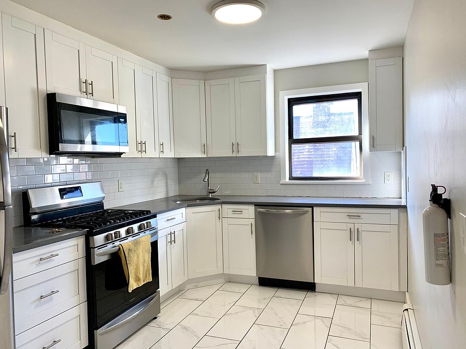 1st image of 45 Cottage St APT 5