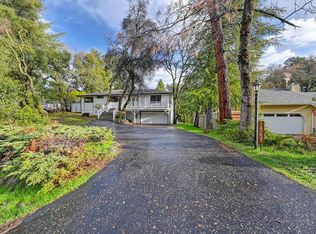 14257 Torrey Pines Dr, Auburn, CA 95602