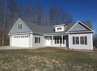 405 Lakeridge Dr, Statesville, NC 28625